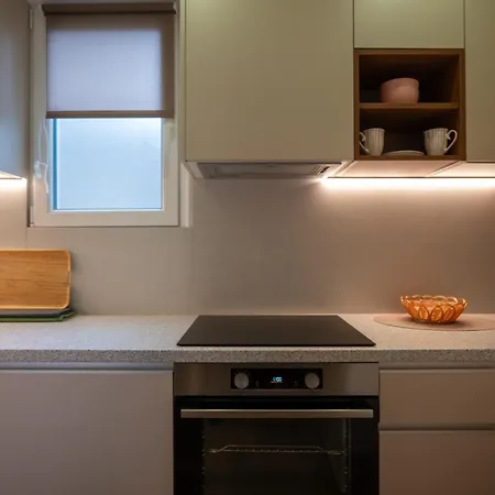 Beigestone Luxury Center By Belmont Realty